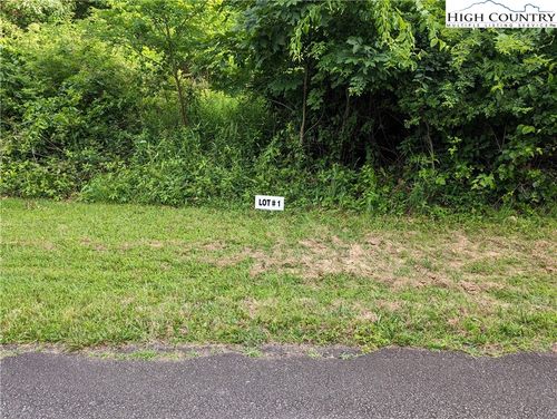 1 Briarwood Rd, Sparta, NC, 28675 | Card Image