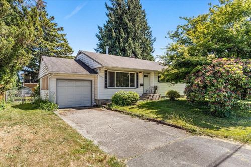 9740 Carleton St, Chilliwack, BC, V2P6E3 | Card Image