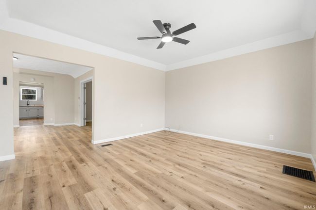 1614 E Lewis St, House other with 5 bedrooms, 2 bathrooms and null parking in Fort Wayne IN | Image 4