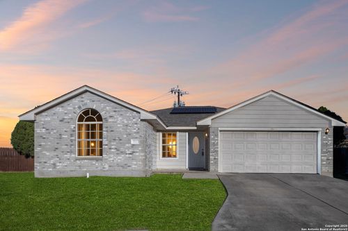 7530 Autumn Brk, Converse, TX, 78109-4604 | Card Image