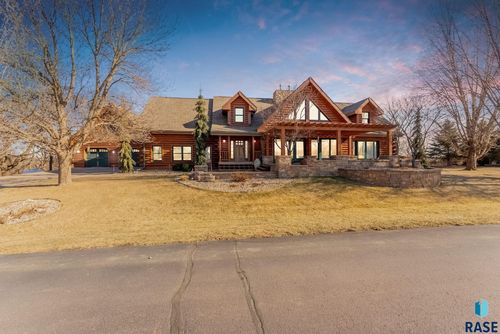 27106 Eagle Ridge Pl, Harrisburg, SD, 57032-8232 | Card Image