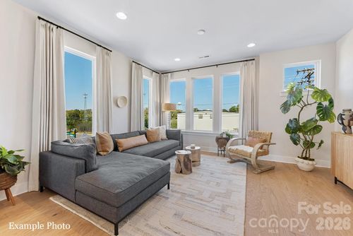 27-150 Red Azalea Ln, Charlotte, NC, 28217-0485 | Card Image