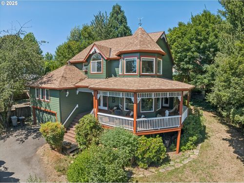 1345 11th St, West Linn, OR, 97068-4635 | Card Image