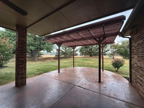 2921 Longmeadow, Edmond, OK, 73003 | Card Image