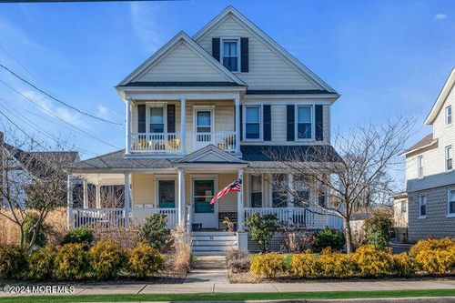 55 Main St, Manasquan, NJ, 08736-2956 | Card Image