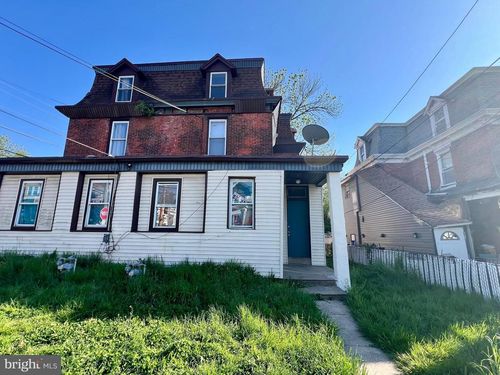 apt-2f-700 Pine St, DARBY, PA, 19023-2040 | Card Image