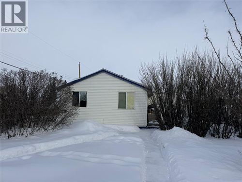 1330 101 Ave, Dawson Creek, BC, V1G2A3 | Card Image