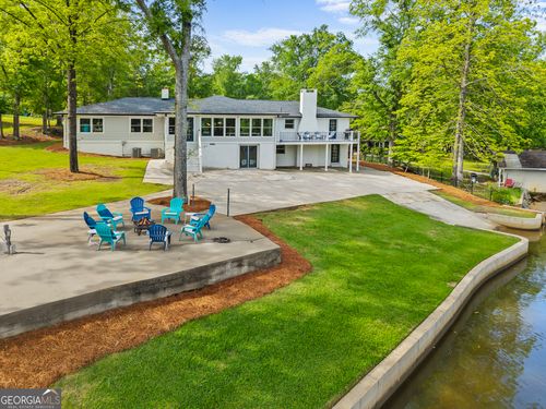 307 W Lakeview Dr Ne, Milledgeville, GA, 31061-7805 | Card Image