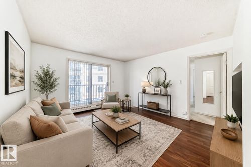 320-9620 174 St Nw, Edmonton, AB, T5T6B9 | Card Image