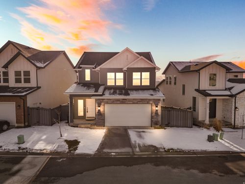 915 N Evelyn St, Farmington, UT, 84025 | Card Image