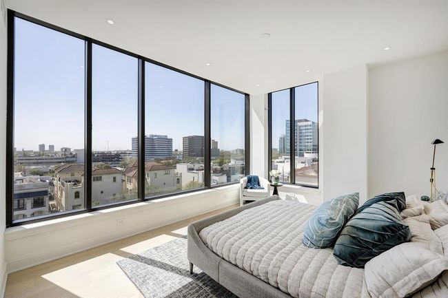 UNIT-605 - 2323 W Main St, Condo with 2 bedrooms, 3 bathrooms and 2 parking in Houston TX | Image 10