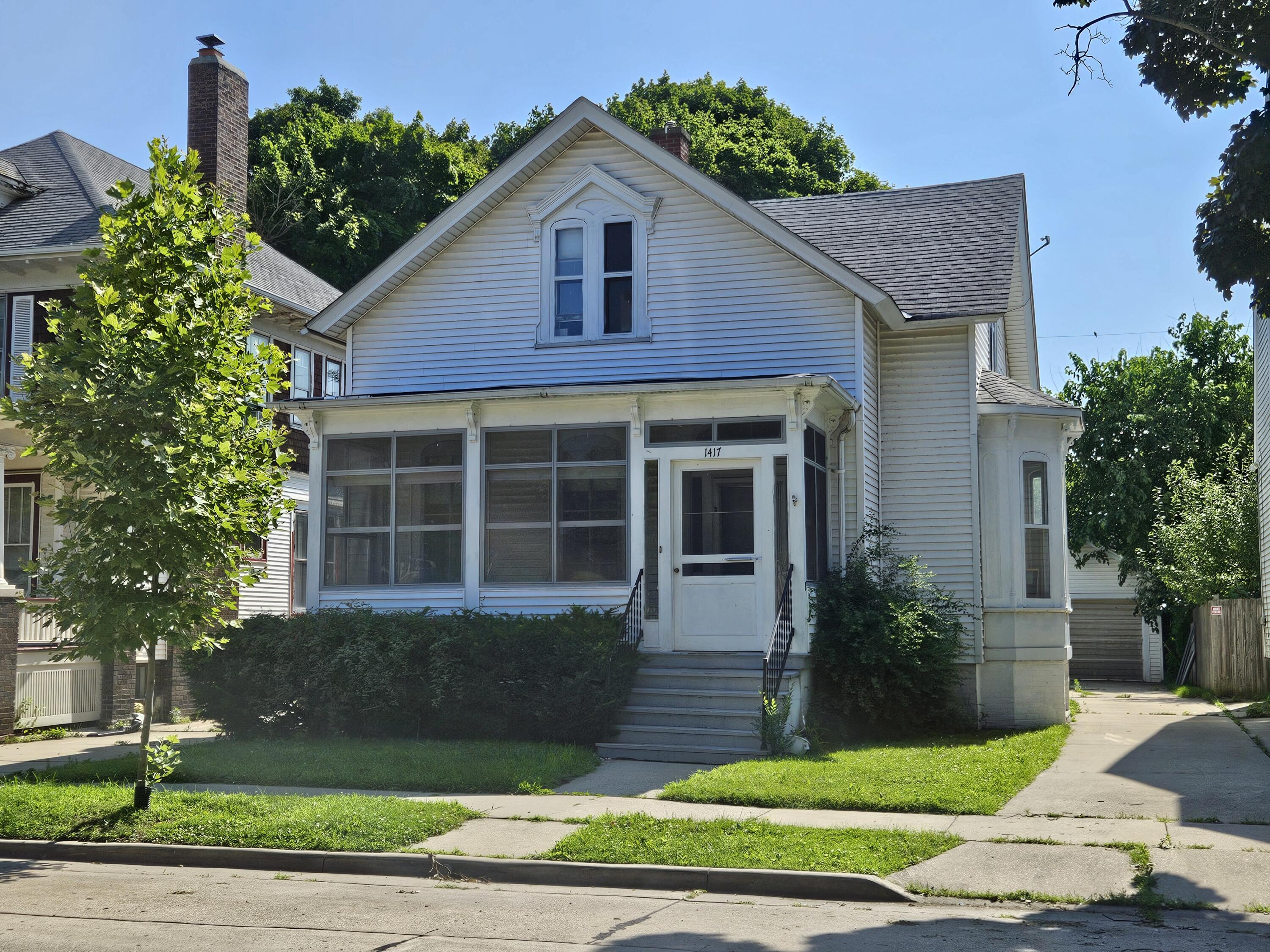 Wisconsin Ave, Racine, WI 53403