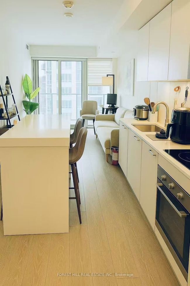 3221 - 19 Western Battery Rd, Condo with 2 bedrooms, 2 bathrooms and null parking in Toronto ON | Image 8