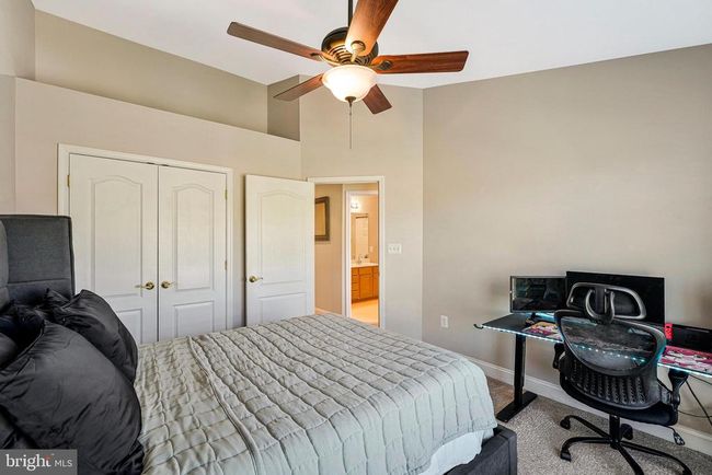 42076 Byrnes View Ter, Townhouse with 3 bedrooms, 4 bathrooms and null parking in ALDIE VA | Image 35