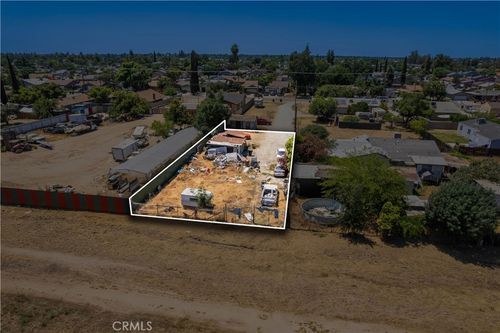 1 N Bridge St, Visalia, CA, 93291 | Card Image