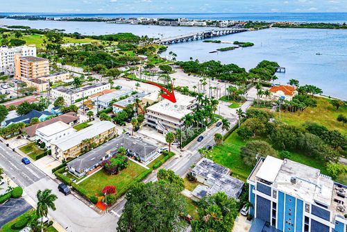 4-129 S Golfview Rd, Lake Worth Beach, FL, 33460-4275 | Card Image