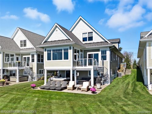 10049 Dixie Hwy, Ira, MI, 48023-2821 | Card Image