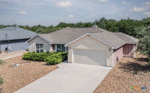 1421 Cottonwood Rd, Fischer, TX, 78623-2075 | Card Image