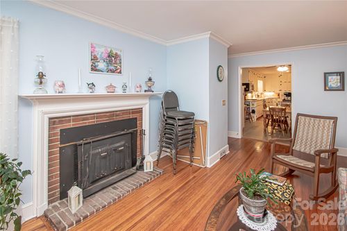 7218 Lakeside Drive N, Charlotte, NC, 28215 | Card Image