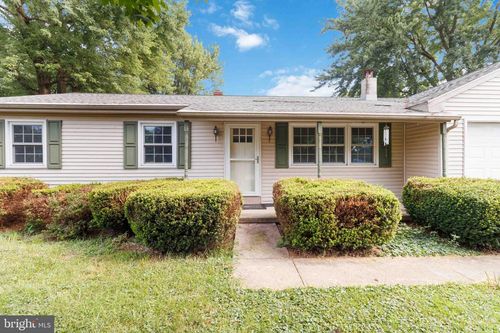 244 Horseshoe Dr, ANNVILLE, PA, 17003-8846 | Card Image