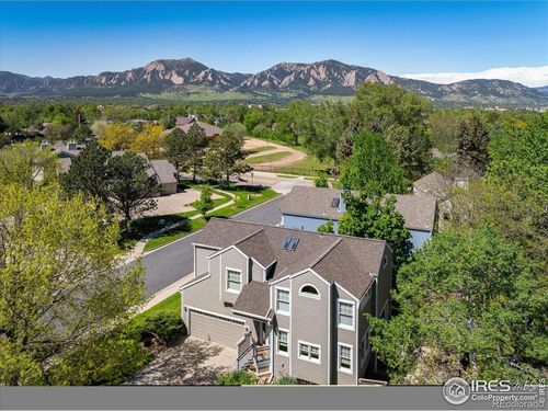 5523 Stonewall Pl, Boulder, CO, 80303-2973 | Card Image