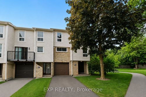 46-7251 Copenhagen Rd, Mississauga, ON, L5N2H6 | Card Image