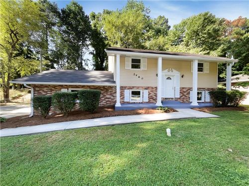 2460 Surrey Trl, Atlanta, GA, 30349-3832 | Card Image