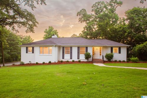 1128 Forest View Ln, VESTAVIA HILLS, AL, 35216-2302 | Card Image