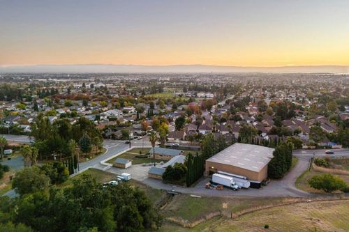 1995 Old Calaveras Rd, Milpitas, CA, 95035 | Card Image