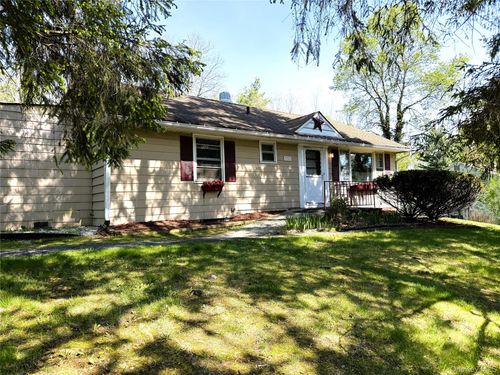 22 Archer Dr, Monroe, NY, 10950-4324 | Card Image