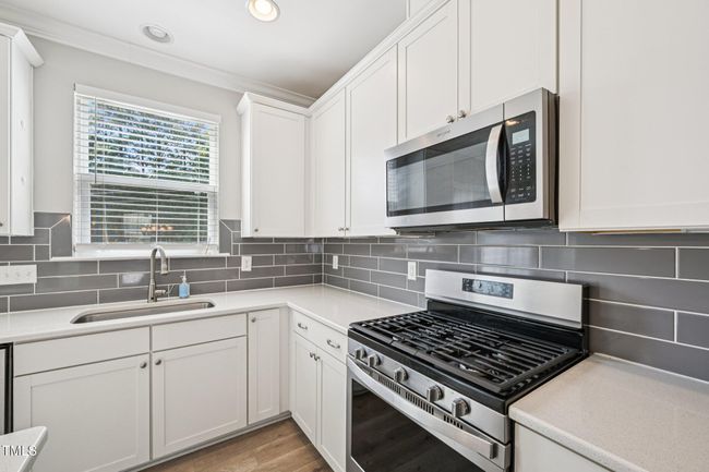 16-web-or-mls-Red Knot Ln-1006-016 | Image 15