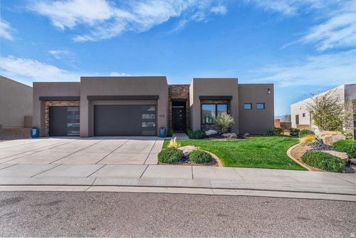 1559 W Firepit Dr, St. George, UT, 84770 | Card Image