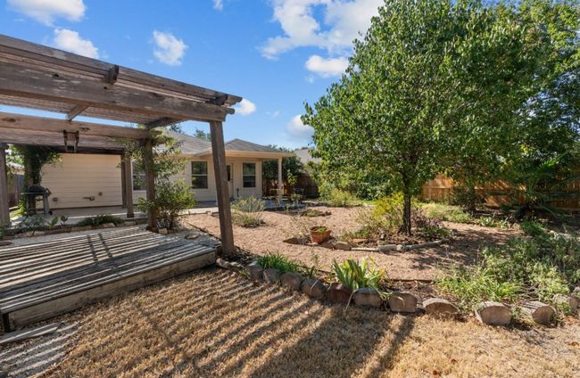 Backyard | Image 15