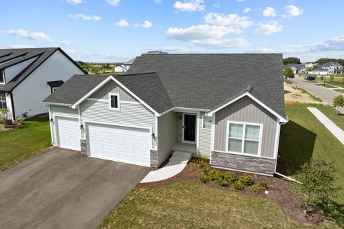 452 Dawns End, Hampshire, IL, 60140-1211 | Card Image