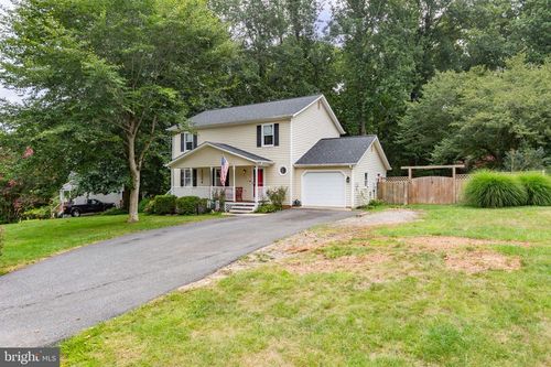 10414 Chesterwood Dr, SPOTSYLVANIA, VA, 22553-1670 | Card Image