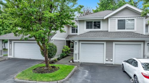 10-2-23323 55th Avenue S, Kent, WA, 98032 | Card Image