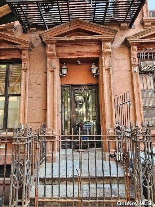 apt-1re-344 W 48th St, New York, NY, 10036-1381 | Card Image