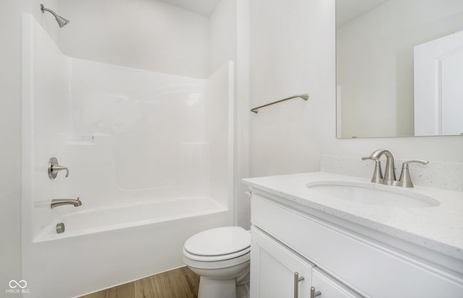 Hall Bath | Image 21
