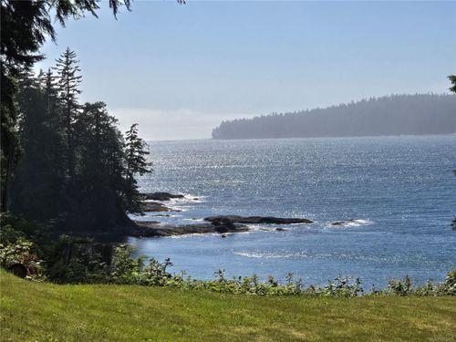 15-6340 Cerantes Rd, Port Renfrew, BC, V0S1K0 | Card Image