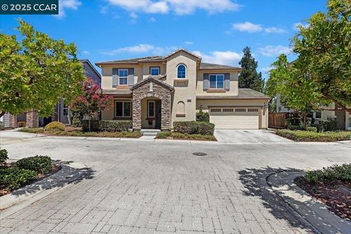 2097 Salice Way, Brentwood, CA, 94513-2427 | Card Image