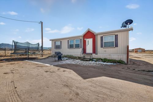 10 Luminoso Ct, Los Lunas, NM, 87031-6220 | Card Image