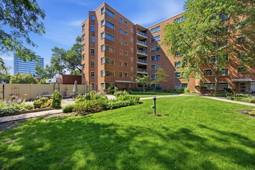 1nw-1862 Sherman Ave, Evanston, IL, 60201-3736 | Card Image