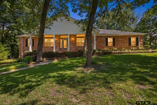 510 County Road 2311, Mineola, TX, 75773-3652 | Card Image