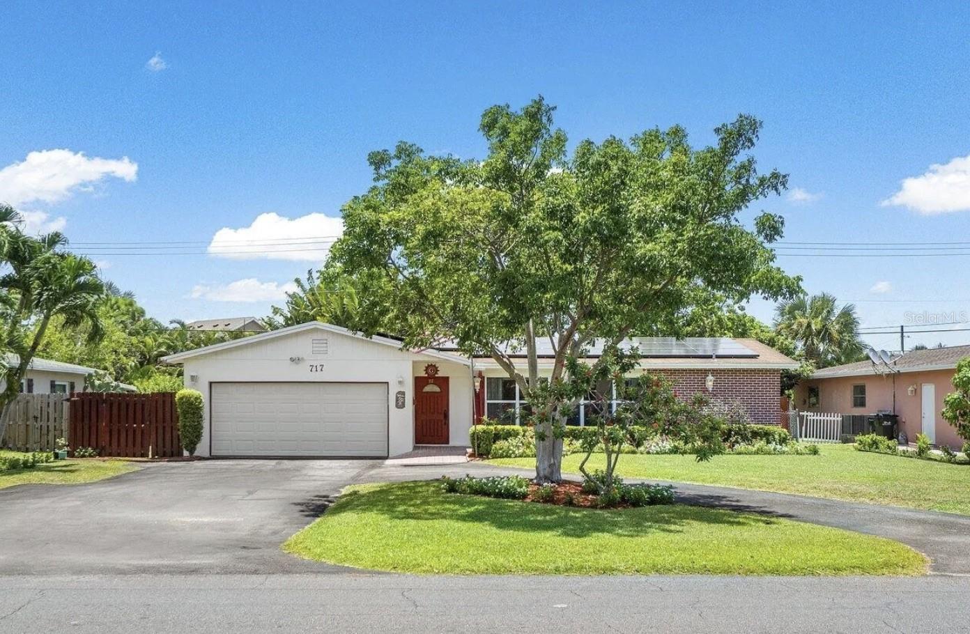 Commercial Sale in DELRAY BEACH