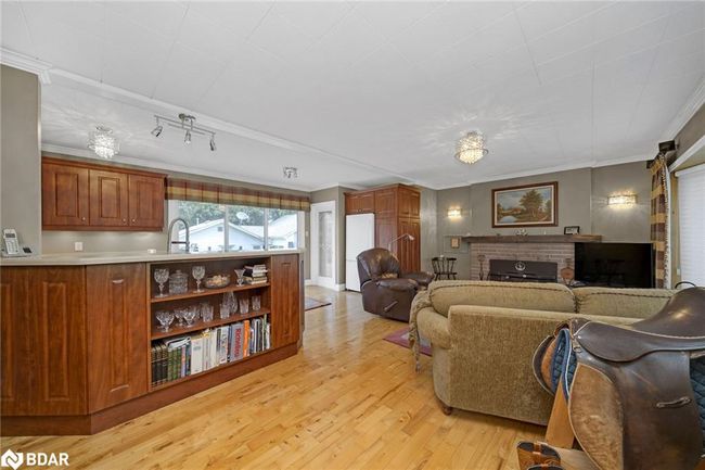 13181 Highway 7, House other with 3 bedrooms, 2 bathrooms and 8 parking in Georgetown ON | Image 5