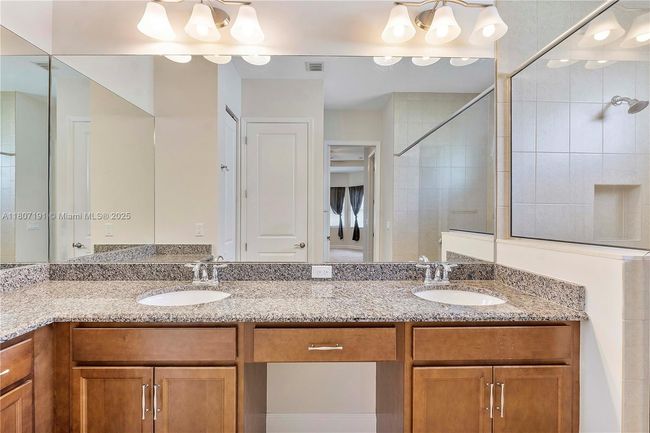 15917 - 15917 Rain Lilly Way, House other with 3 bedrooms, 2 bathrooms and null parking in Westlake FL | Image 17