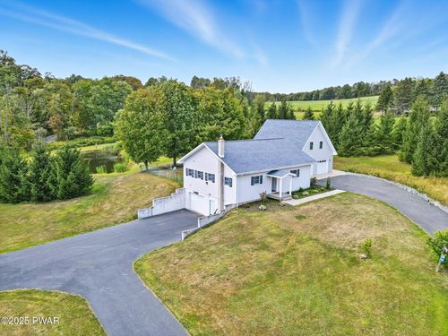 145 Pleasant View Dr, Pleasant Mount, PA, 18453-4591 | Card Image