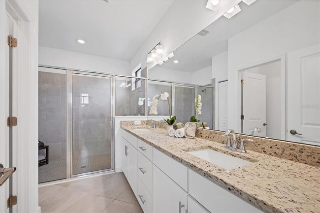 15344 Serene Shores Loop, House other with 4 bedrooms, 2 bathrooms and null parking in Bradenton FL | Image 16