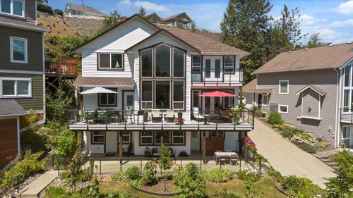 45928 Weeden Dr, Chilliwack, BC, V2R5X2 | Card Image