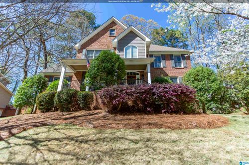 905 Tulip Poplar Ln, HOOVER, AL, 35244-1638 | Card Image